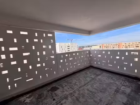 prés d'arènes - t2 - 43 90m²