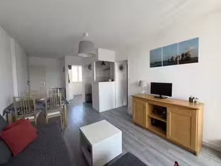 vente appartement 3 pièces à saint-hilaire-de-riez (85270) : à vendre 3 pièces / 46m² sain