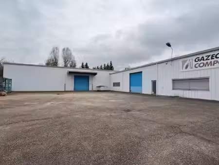 vente local d’activités 1015m²
