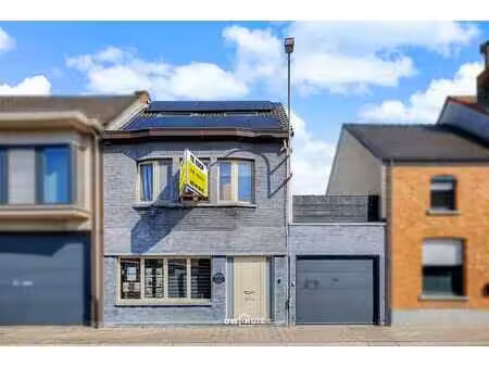 spacieuse maison familiale avec 7 chambres  grand garage et