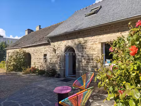 maison en pierre de 62 m² à kerlouan