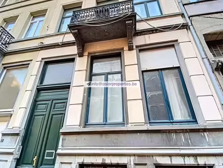 magnifique triplex 2ch+mezzanine-terrasse-3wc +- 108m2