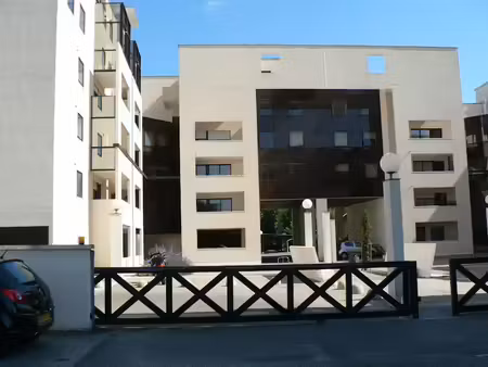 location meublée appartement 2 pièces 50 m² à bordeaux (33000)  835 €