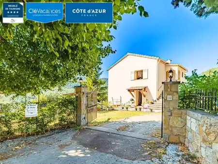 location meublée appartement 3 pièces 40 m² à le bar-sur-loup (06620)  899 €