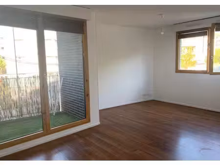location appartement 2 pièces 40 m² à montreuil (93100)  1 045 €