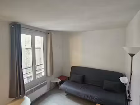 location meublée appartement 2 pièces 17 m² à paris 9ème (75009)  750 €