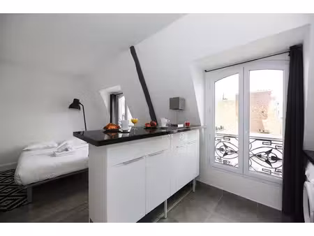 location meublée appartement 1 pièce 23 m² à paris 17ème (75017)  1 300 €