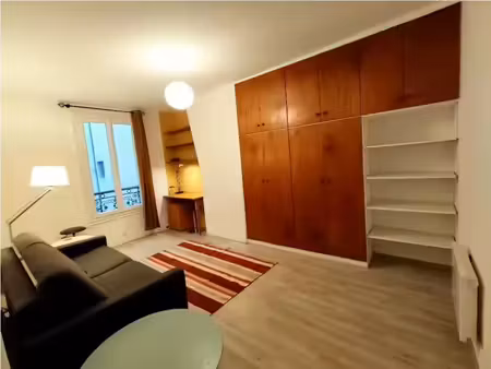 location meublée appartement 1 pièce 29 m² à paris 19ème (75019)  1 074 €
