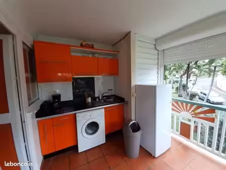 studio 1 pièce 30 m²
