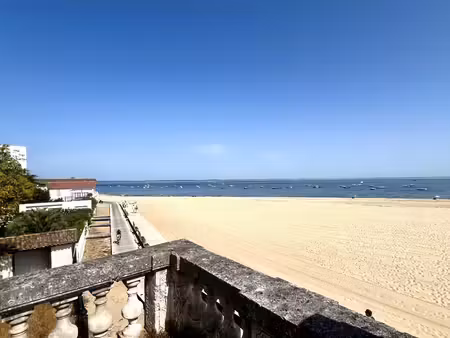 propriété à rénover en première ligne