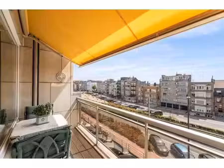 appartement bien entretenu situé près de la digue  avec une…