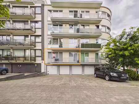 appart 2ch avec balcons  cave & garage + empl.