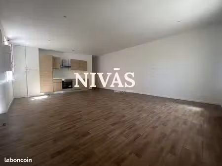 maison 3 pièces 75 m²