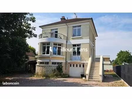 maison 7 pièces 138 m²