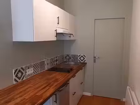 studio à louer 14m²