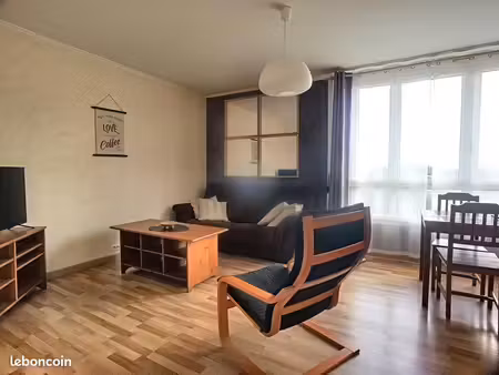 chambre à louer pour étudiants ou jeune actifs