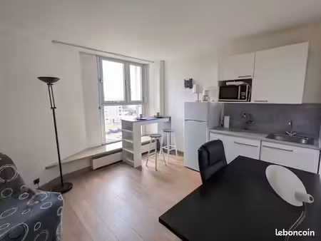 a louer studio dans resiidence de standing