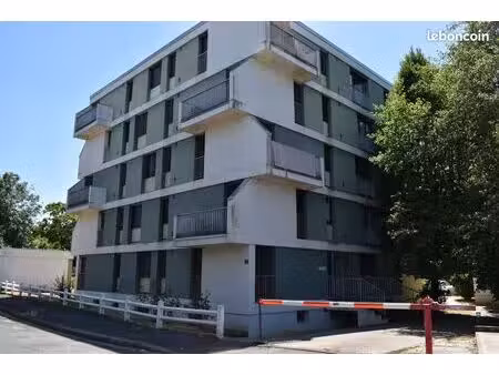 loue appartement t1 meublé avec parking