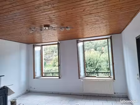 superbe apparemment très calme