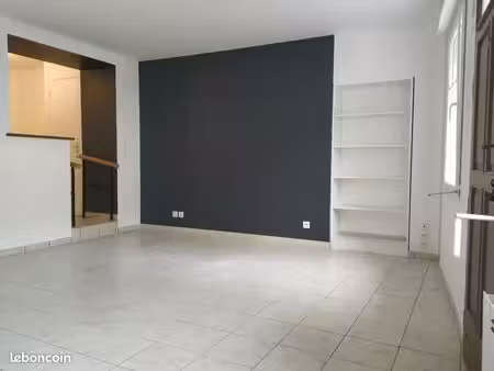 t2 rénové centre de riaillé