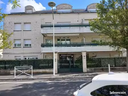 t2 de 45 m² avec terrasse / jardin de 46 m²  place de parking couvert – saint-cyr-sur-loir