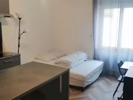 studio meublé 20m2
