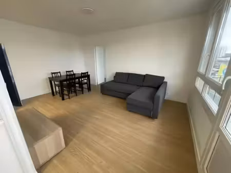 t2 meublé soisy