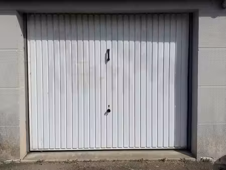 parking/box