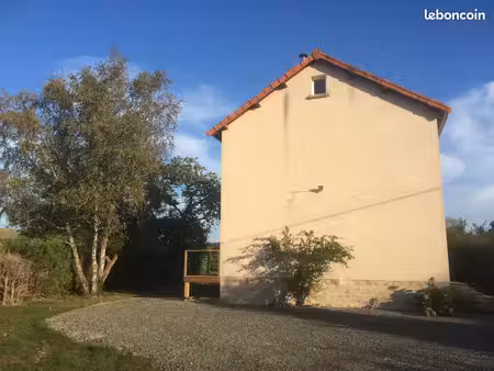 maison f5 au calme avec jardin