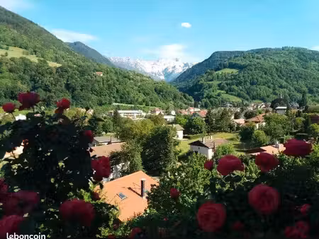 appartement avec terrasse et parking