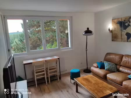 appartement meublé 50m2  proche fac mont saint aignan  deville les rouen  notre dame de bo