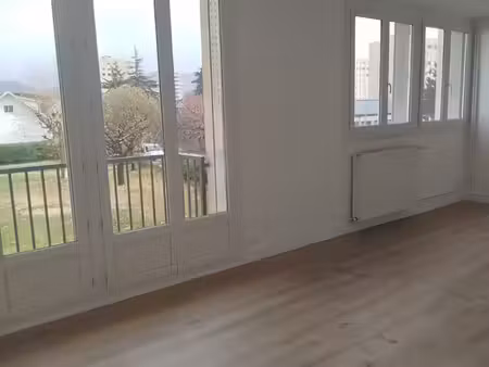 appartement 4 pieces + cuisine