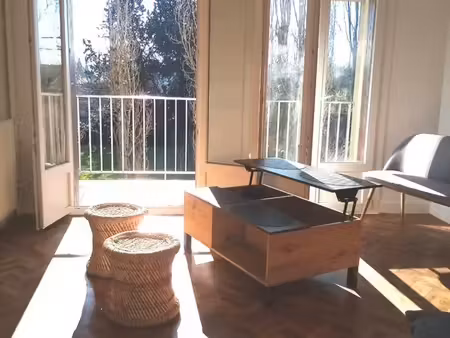 appartement f1 meublé près du lycée