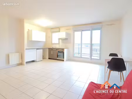 studio 1 pièce 32 m²