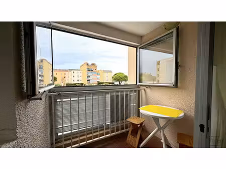 gruissan - rive droite : appartement deux pièces cabine avec lo