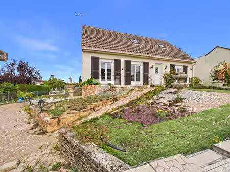 fismes  pavillon sur sous-sol complet avec vie de plain-pied  fort potentiel et environnem