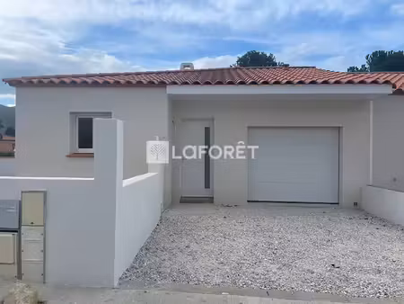 location maison 3 pièces 64 m² à prades (66500)  900 €