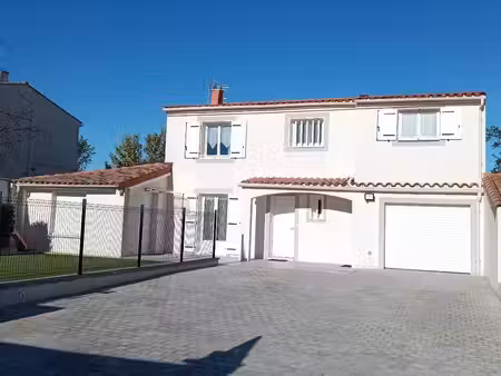 maison individuelle 7 pièces - 159 m2