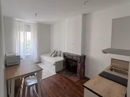 studio meublé