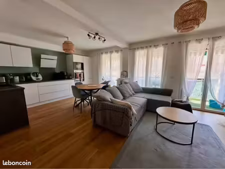 appartement t3 catalans