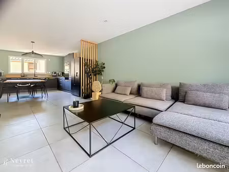 duplex 4 pièces 77 m²