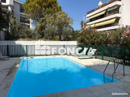 appartement 2 pièces 52 m²