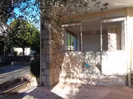appartement f3 rez de jardin