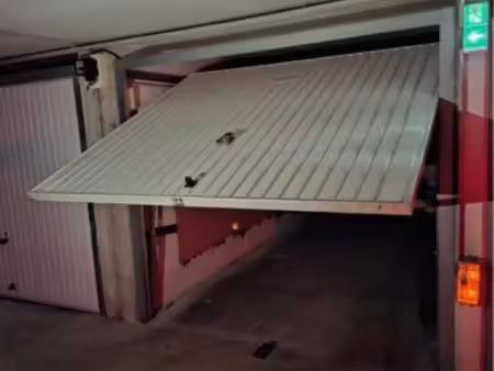 location garage /box fermé