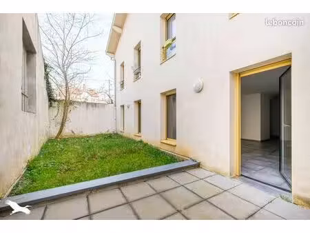appartement 4 pièces 80 m²