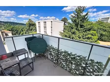 oullins-pierre-bénite – t3 traversant 68 m² avec balcon  vue dégagée  parking et cave – 17