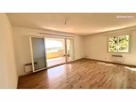 appartement 3 pièces 67 m²