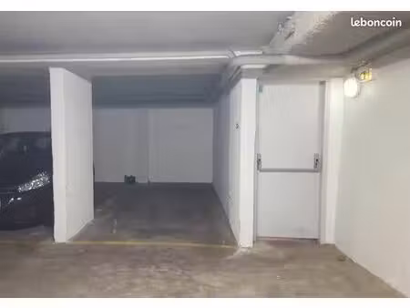 parking 13m2