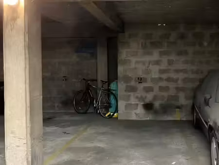 vente parking à paris 12
