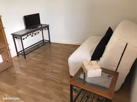location t3 à divonne